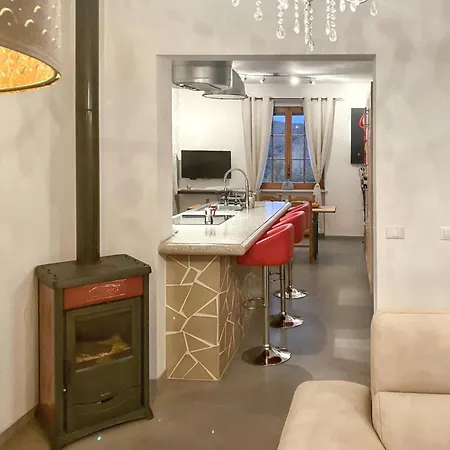 Charming House In With Private Pool